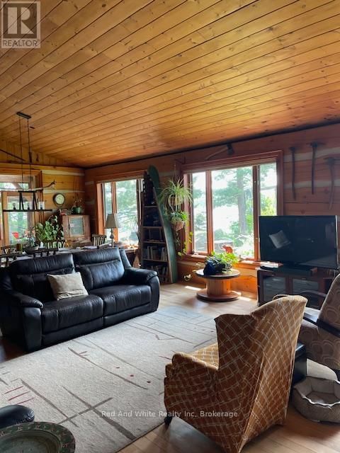 3491A AXE LAKE ROAD ROAD Image 16