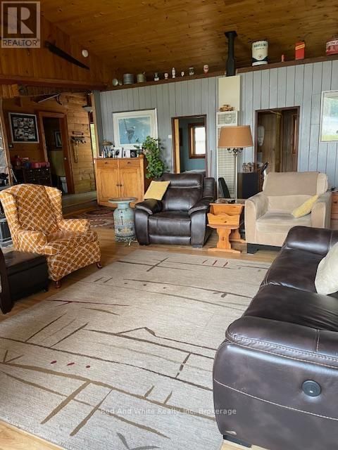 3491A AXE LAKE ROAD ROAD Image 18