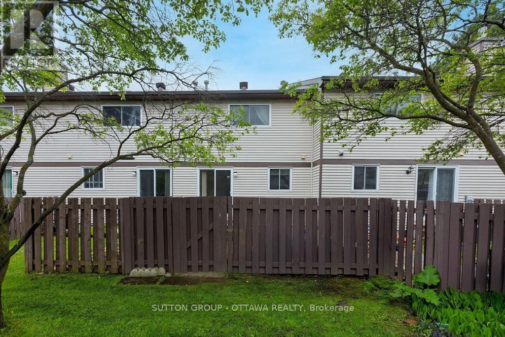 1951 GREENVALE LANE Image 31