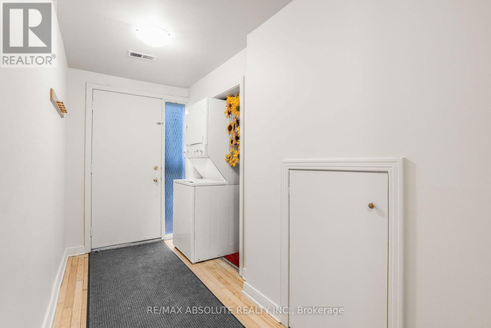 408-410 ALLEN BOULEVARD Image 18