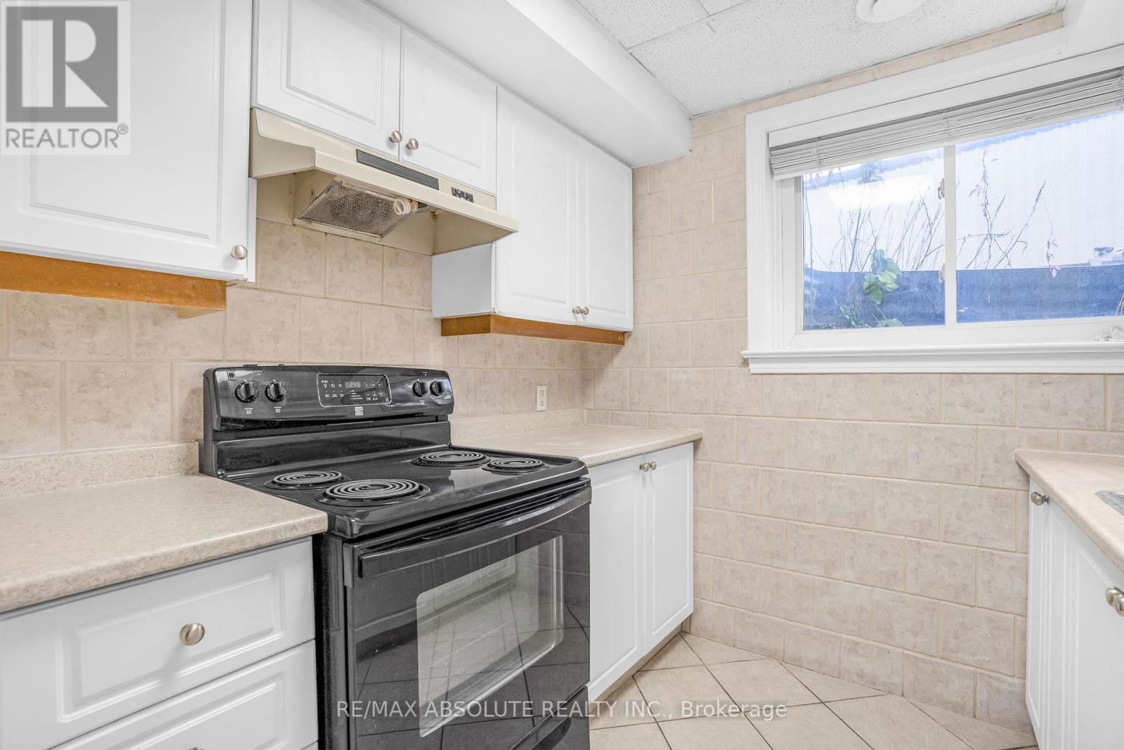 408-410 ALLEN BOULEVARD Image 22