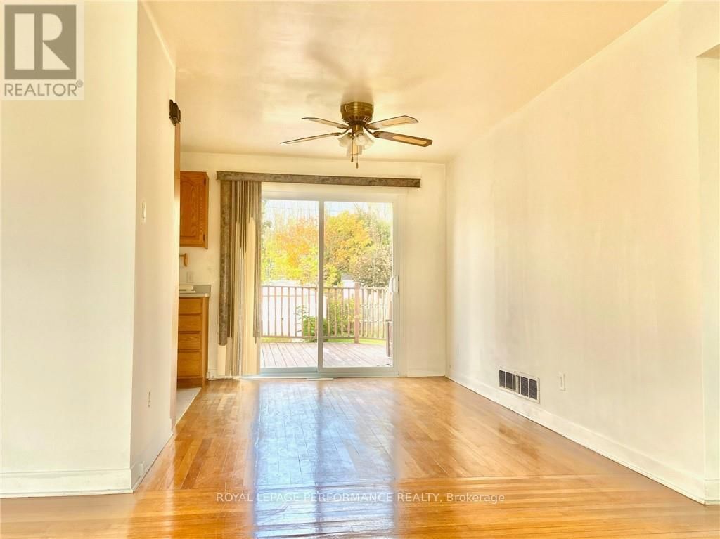 1203 PRINCESS STREET Image 2
