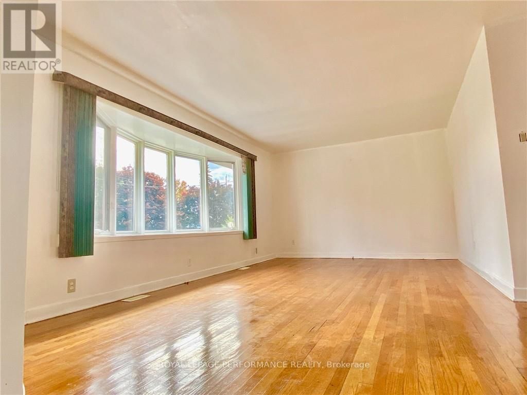 1203 PRINCESS STREET Image 3