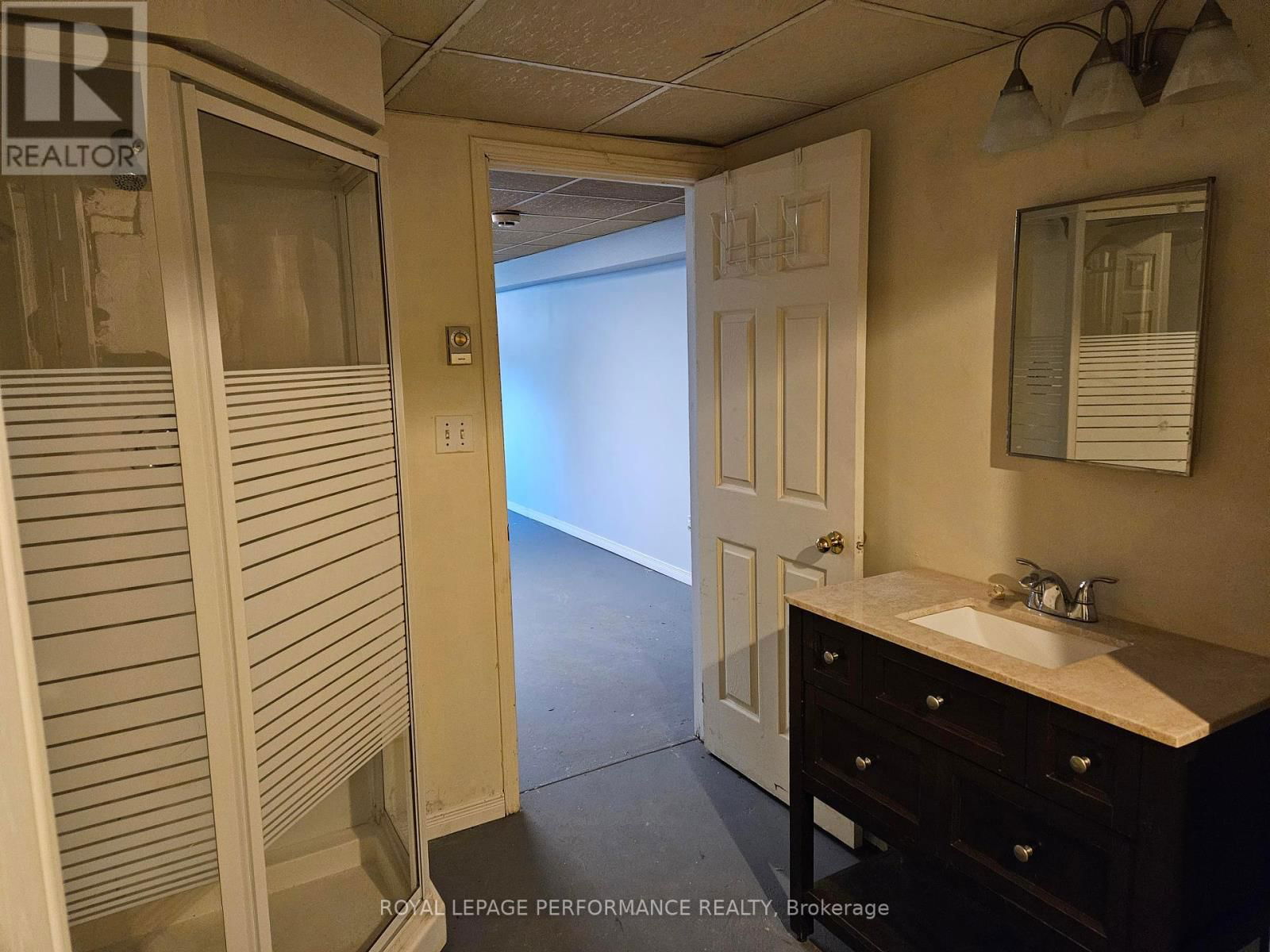 1203 PRINCESS STREET Image 6