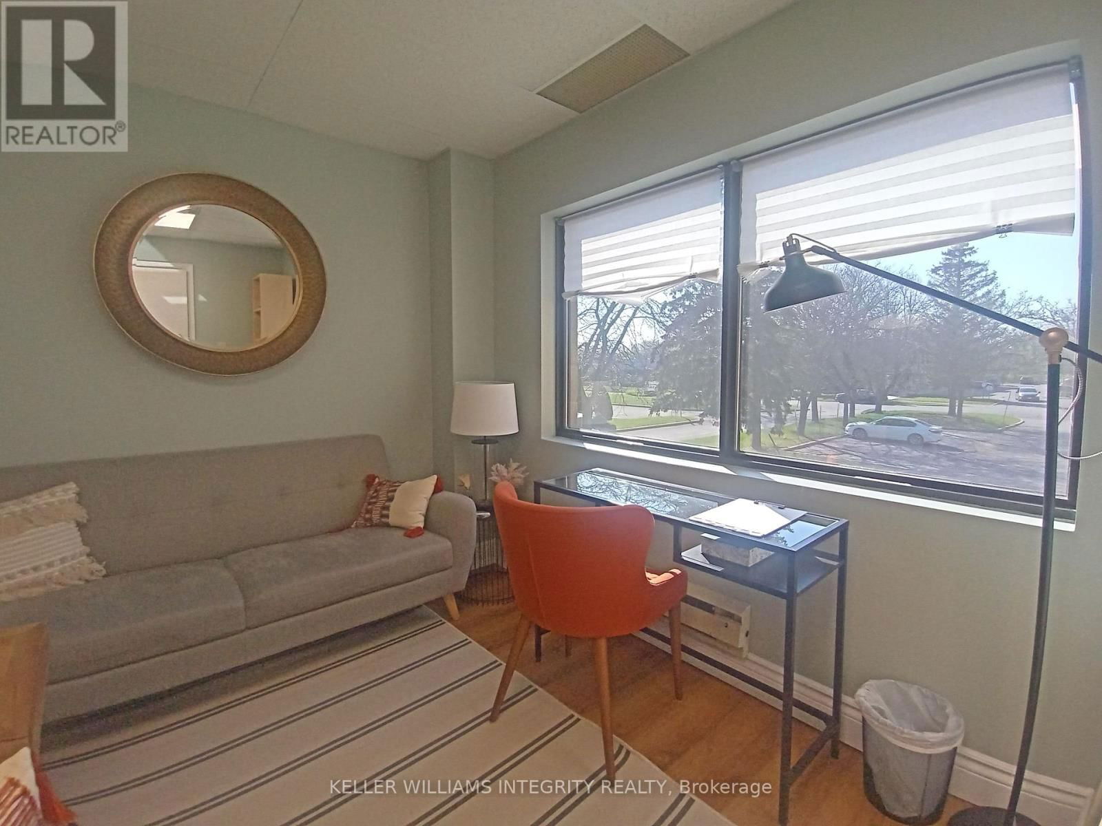 3 - 155 TERENCE MATTHEWS CRESCENT Image 19