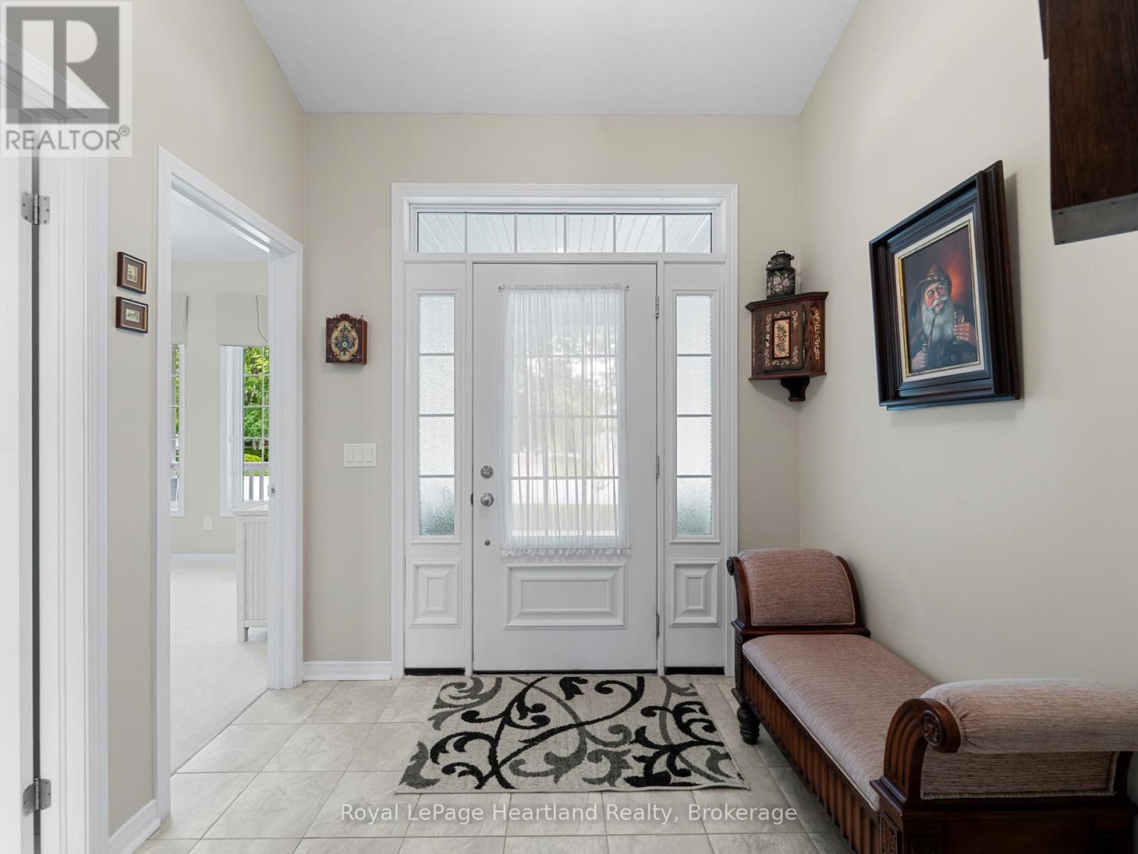 23 STORNOWAY CRESCENT Image 2