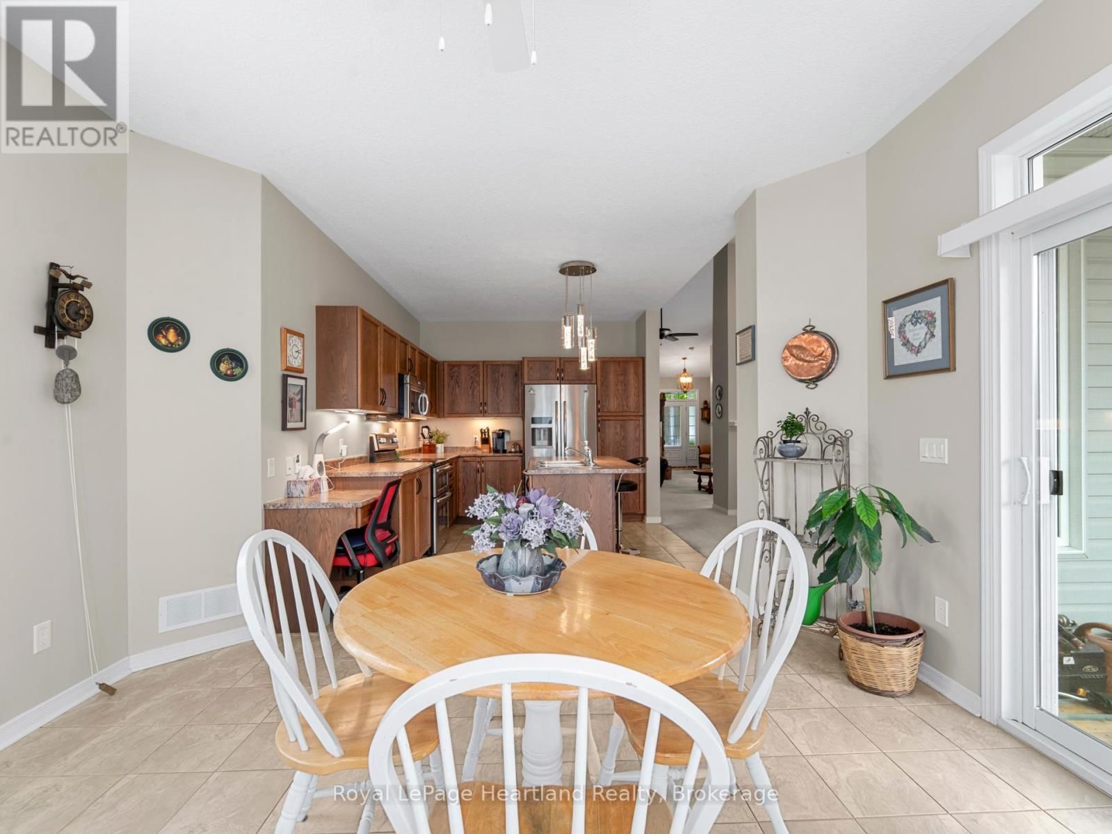 23 STORNOWAY CRESCENT Image 22