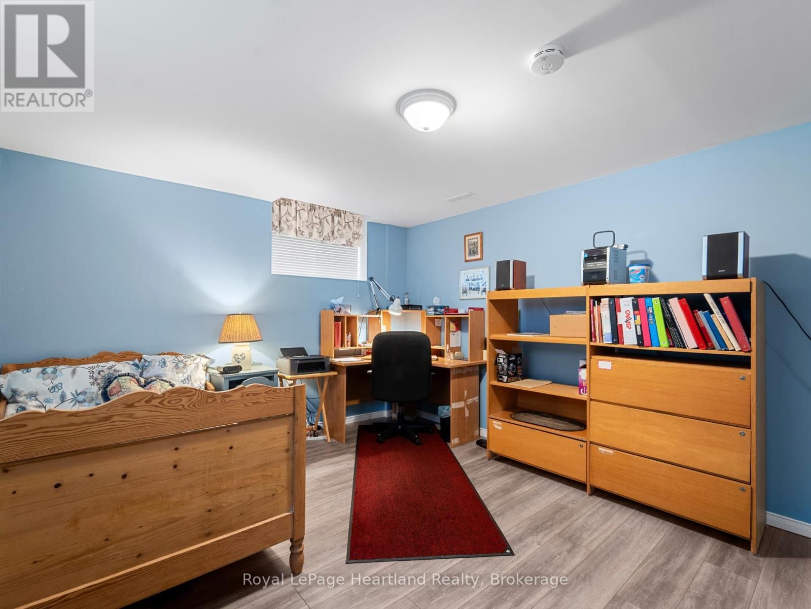 23 STORNOWAY CRESCENT Image 42