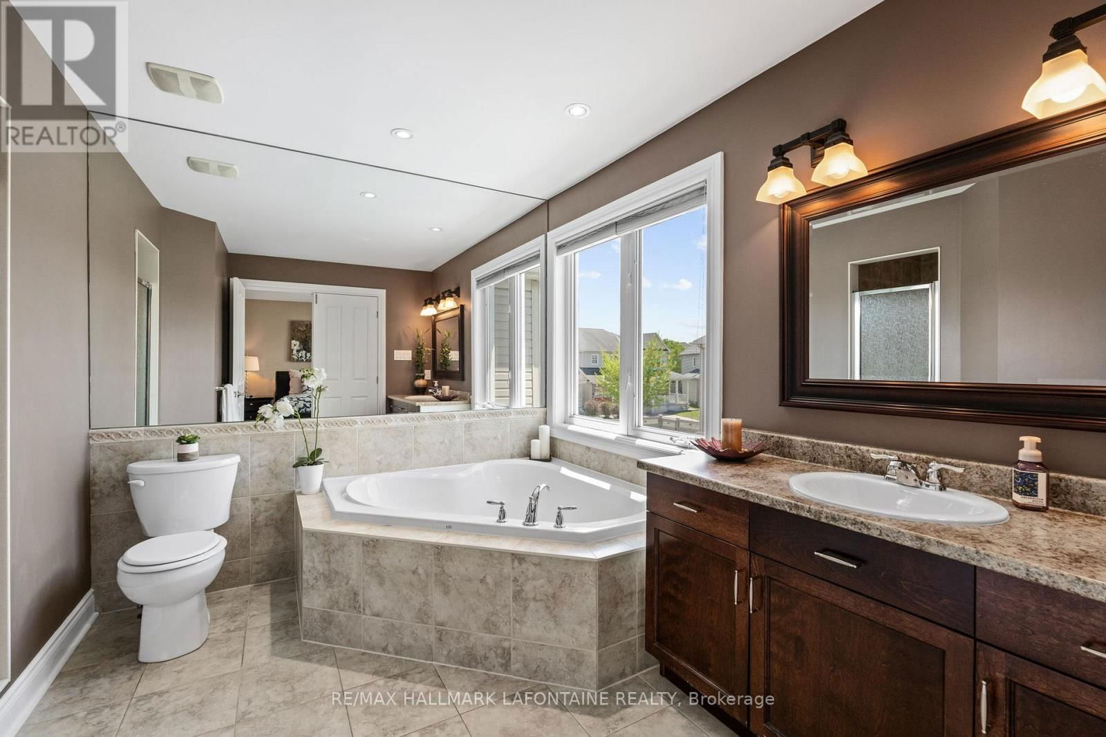 3202 RIVER ROCK AVENUE Image 18