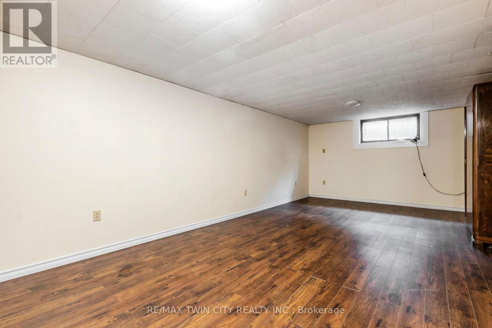 413 CARSON DRIVE Image 31