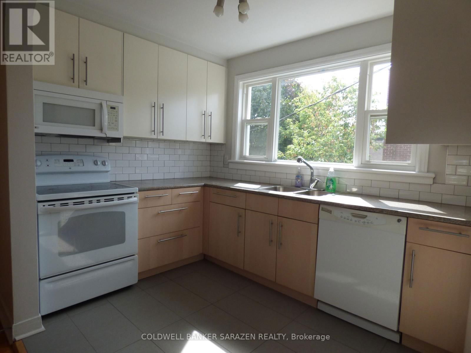 6 - 682 IRENE CRESCENT Image 3