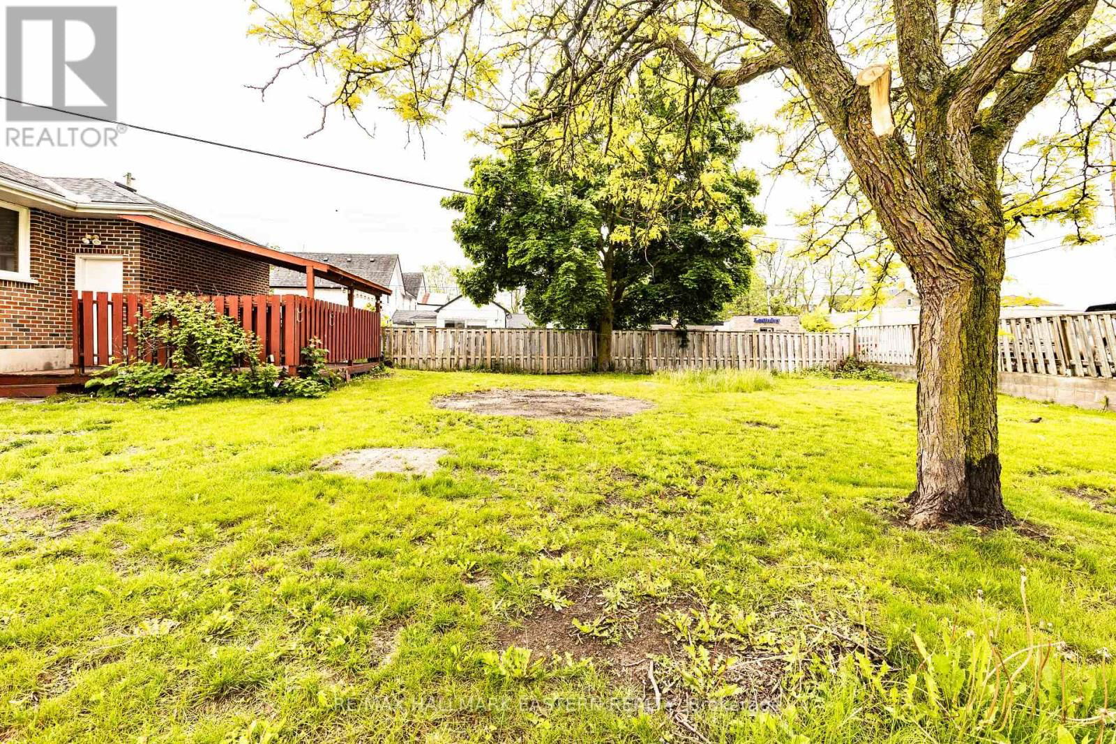 66 DOXSEE AVENUE NORTH Image 29