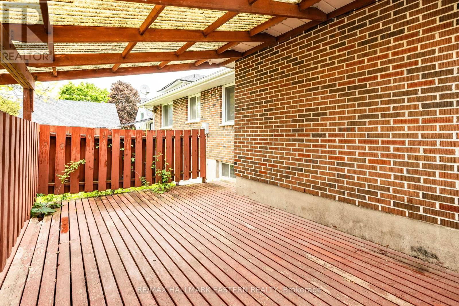 66 DOXSEE AVENUE NORTH Image 30
