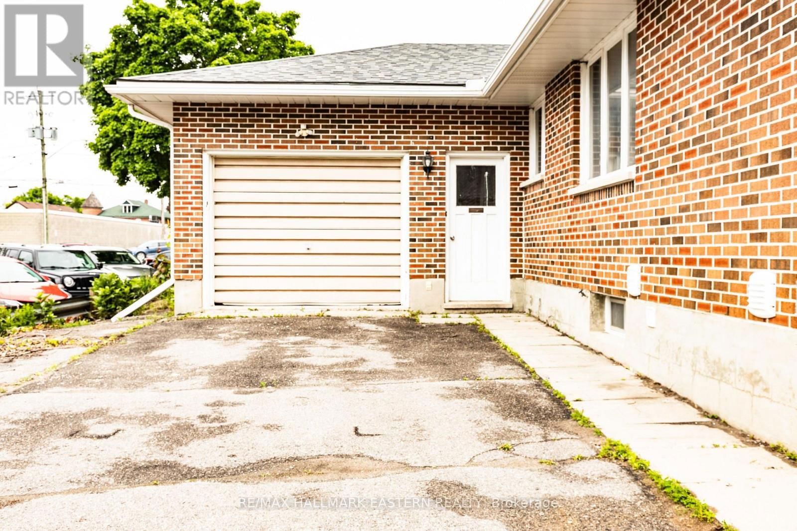 66 DOXSEE AVENUE NORTH Image 32
