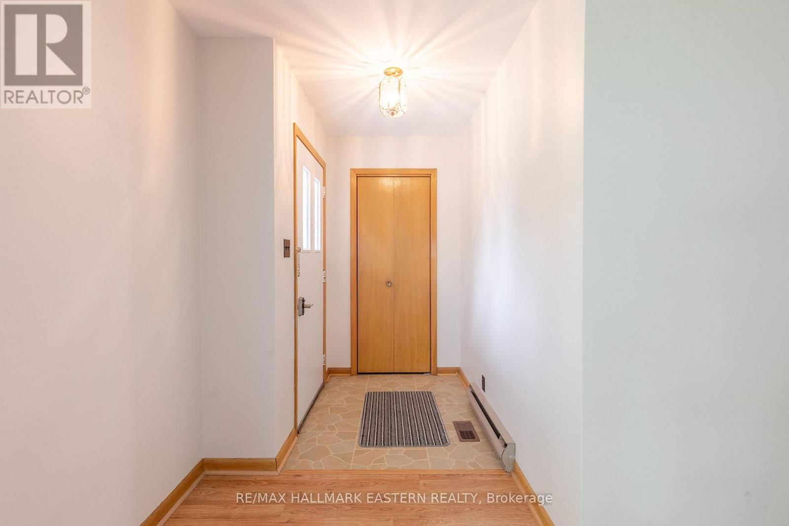 66 DOXSEE AVENUE NORTH Image 4