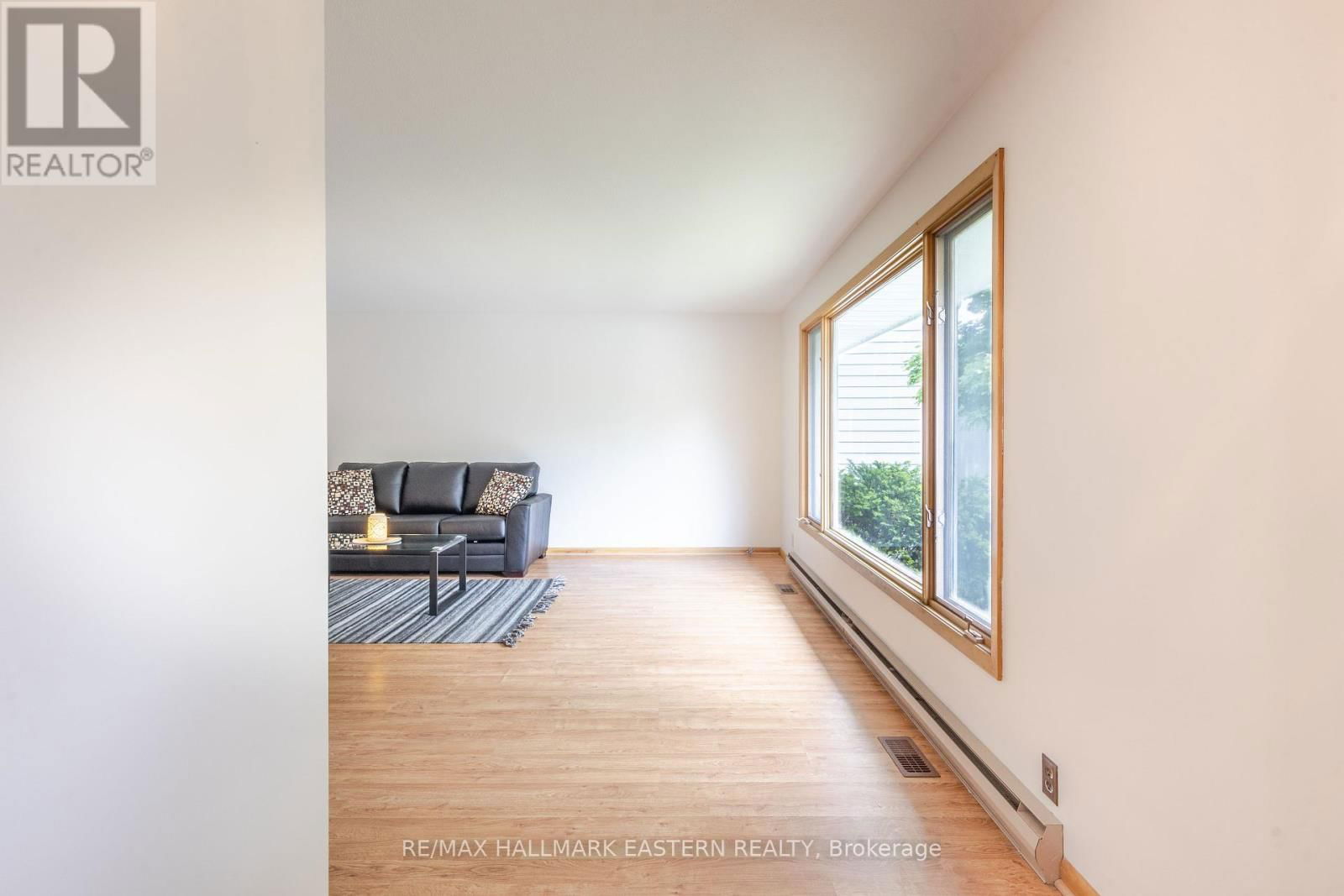 66 DOXSEE AVENUE NORTH Image 5