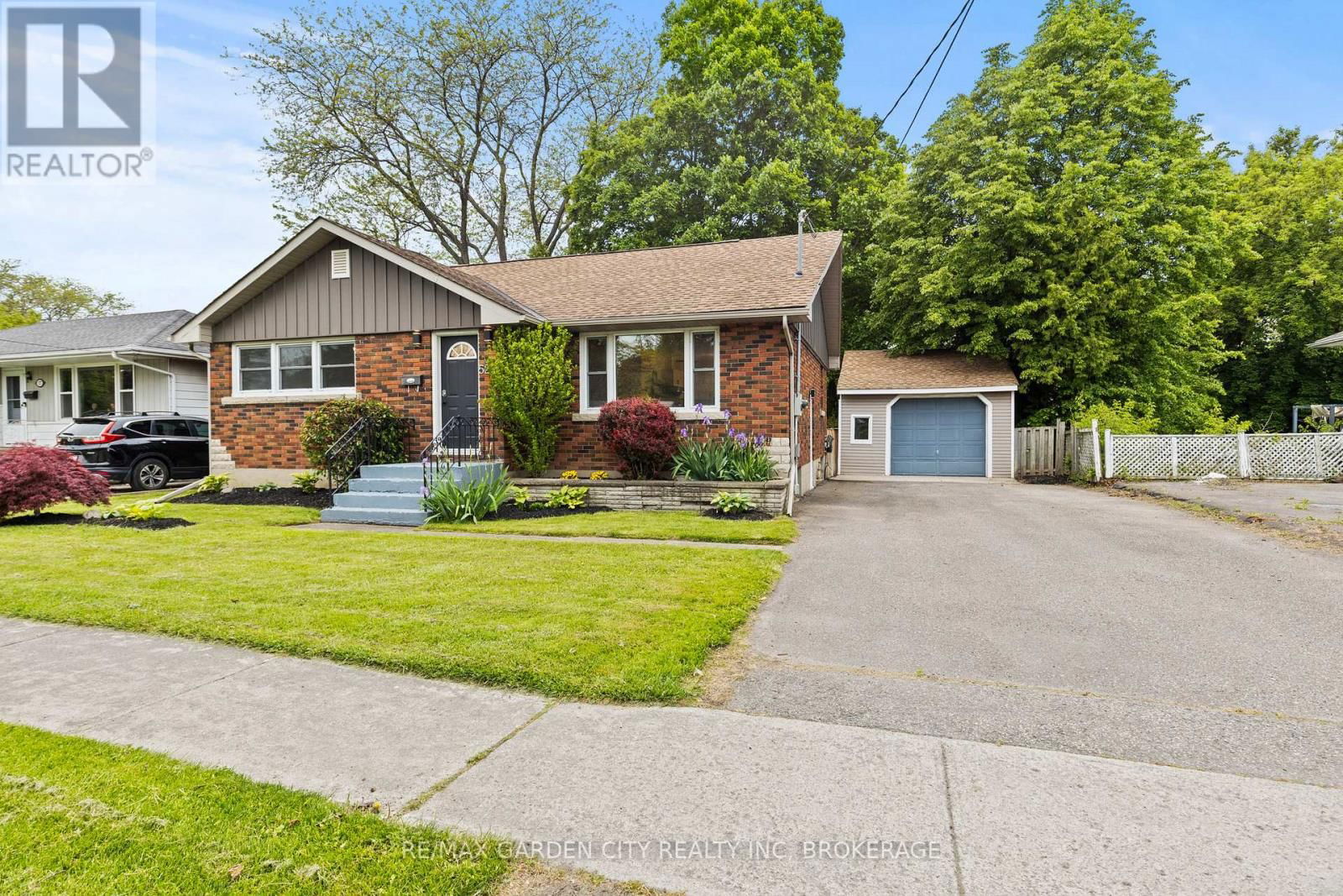 529 BUNTING ROAD Image 2