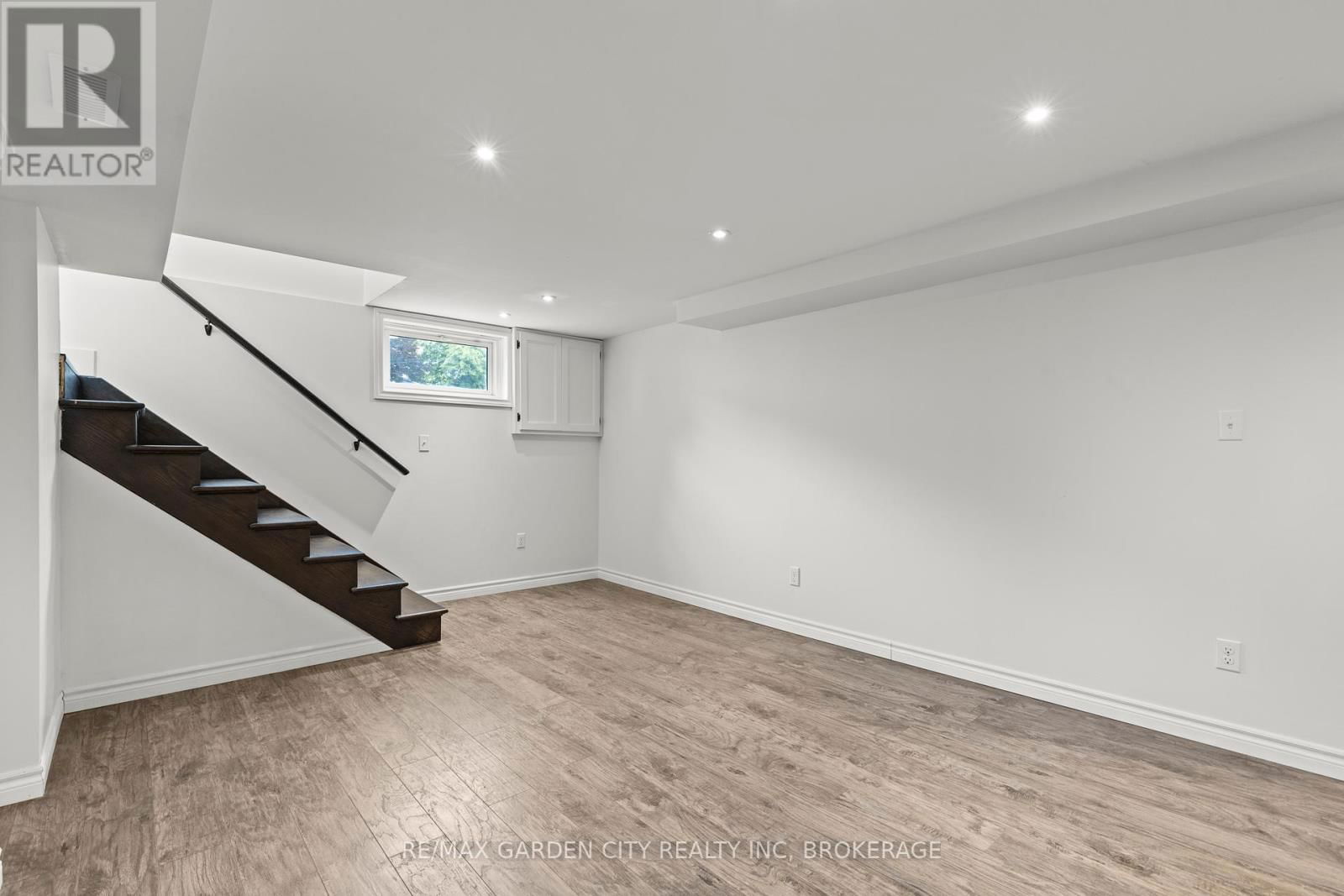 529 BUNTING ROAD Image 23