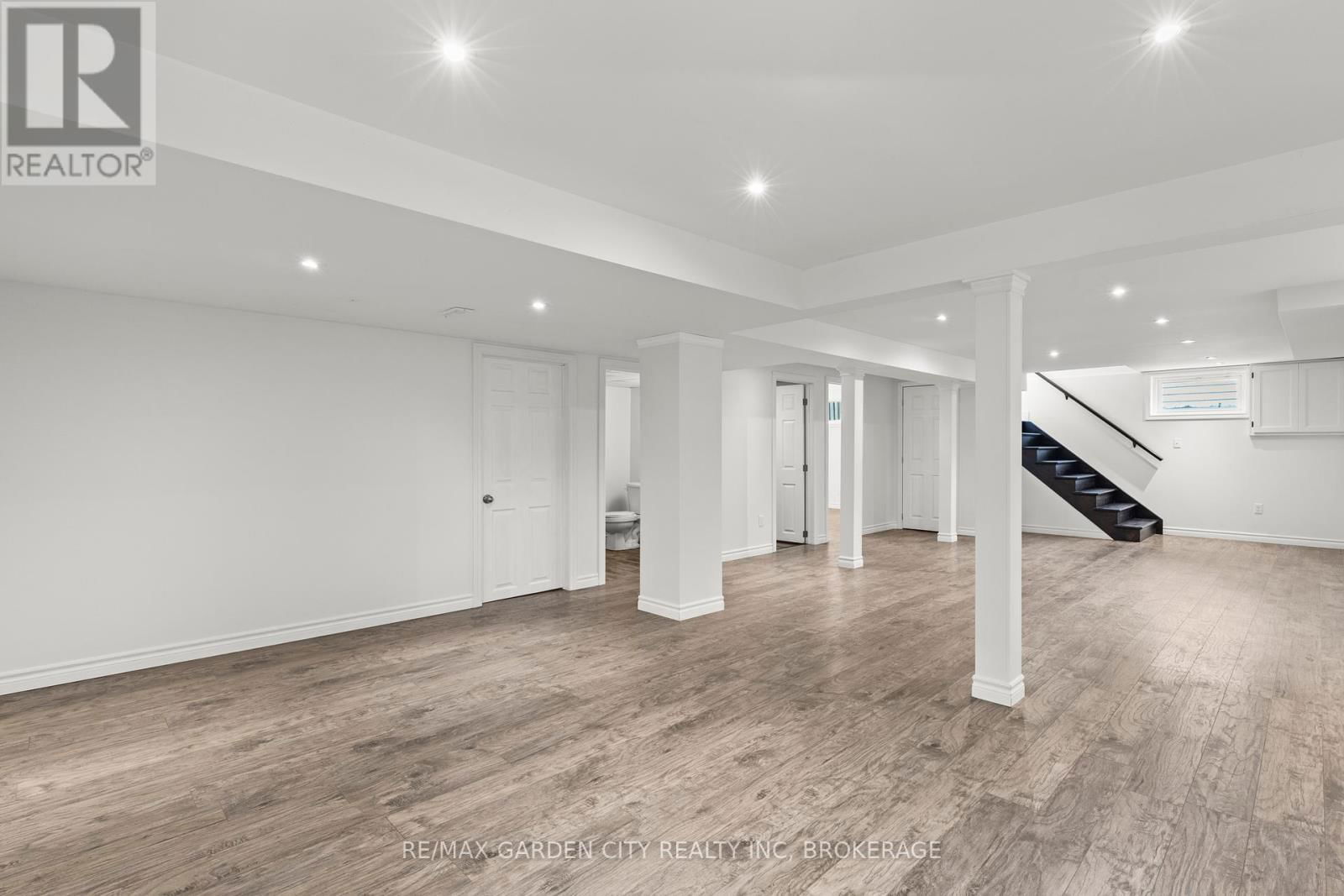 529 BUNTING ROAD Image 28