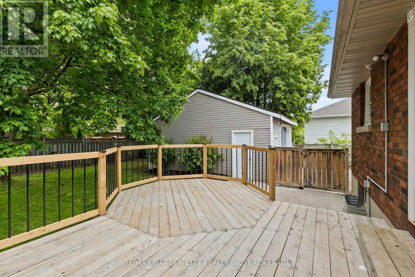 529 BUNTING ROAD Image 36