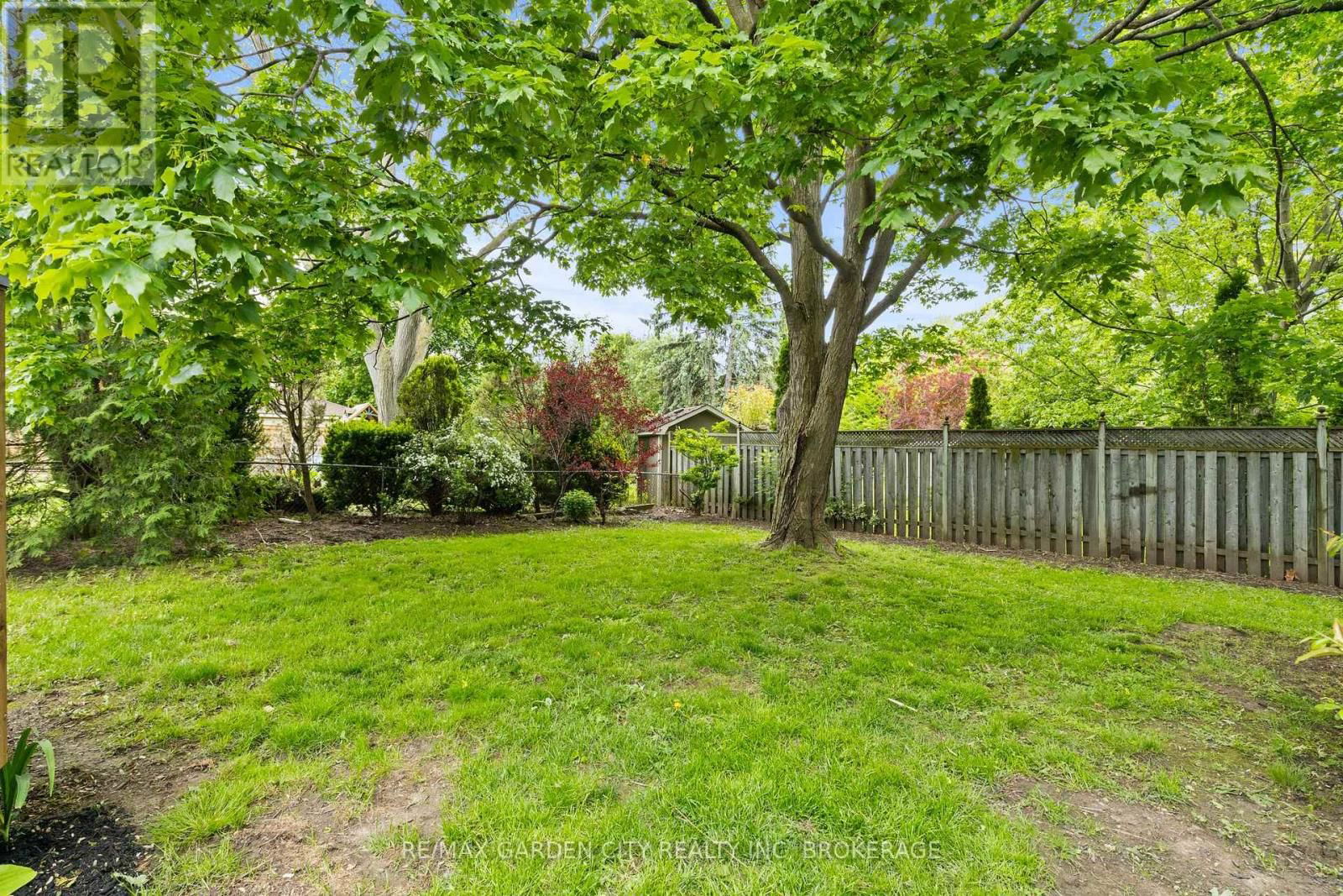 529 BUNTING ROAD Image 38