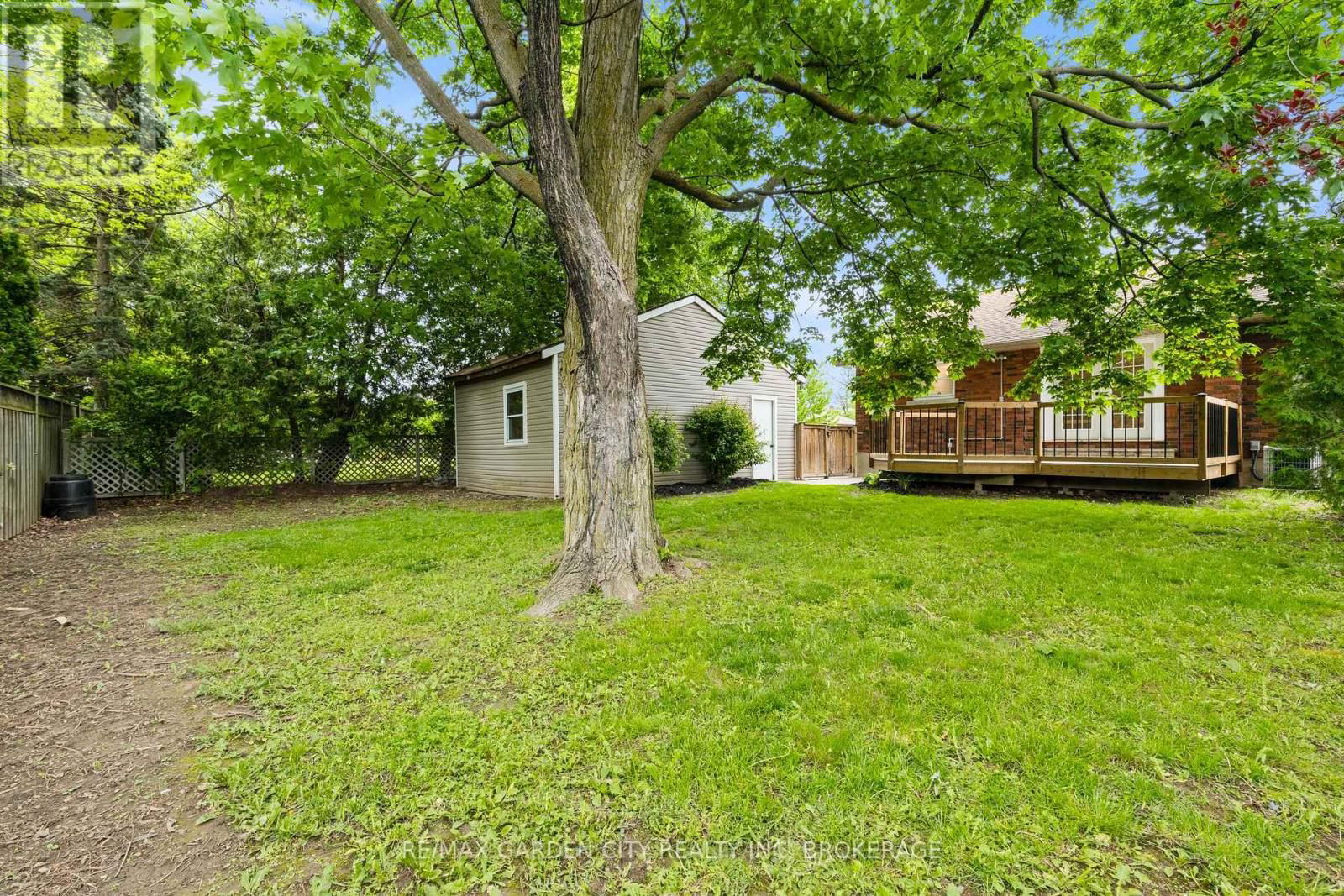 529 BUNTING ROAD Image 39