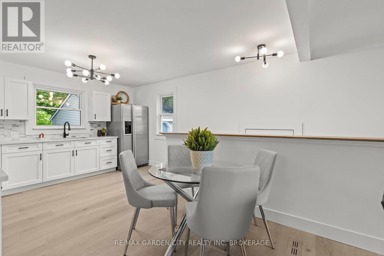 529 BUNTING ROAD Image 7