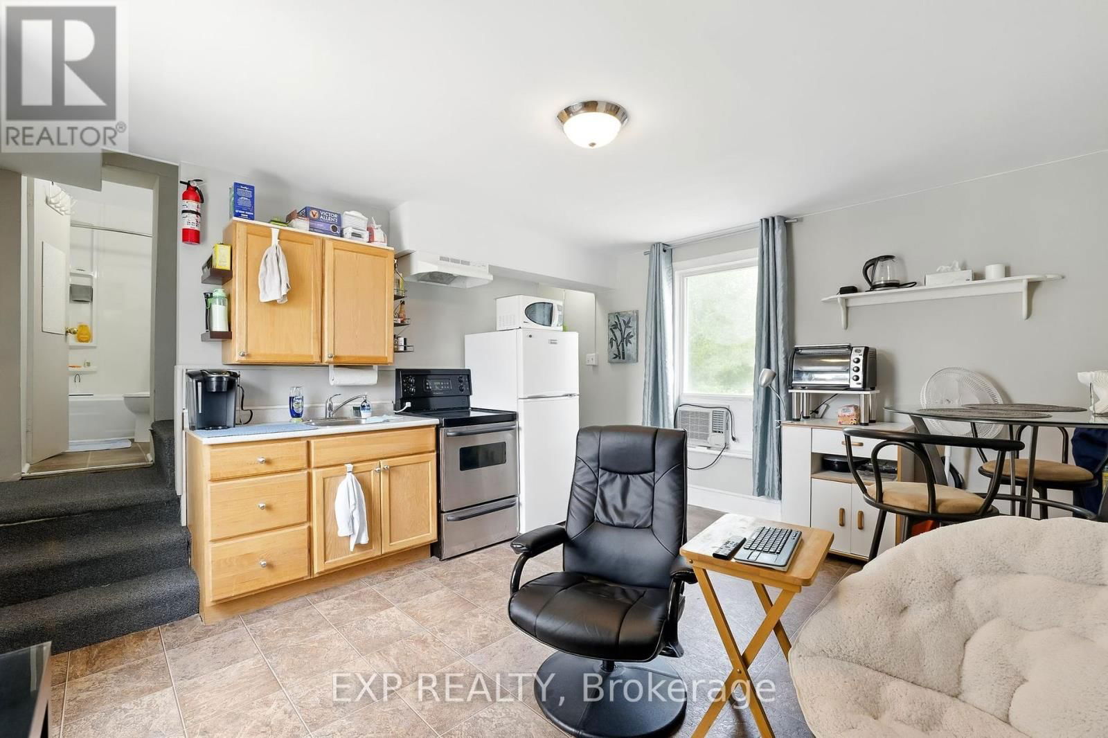 46 COVERT STREET Image 26