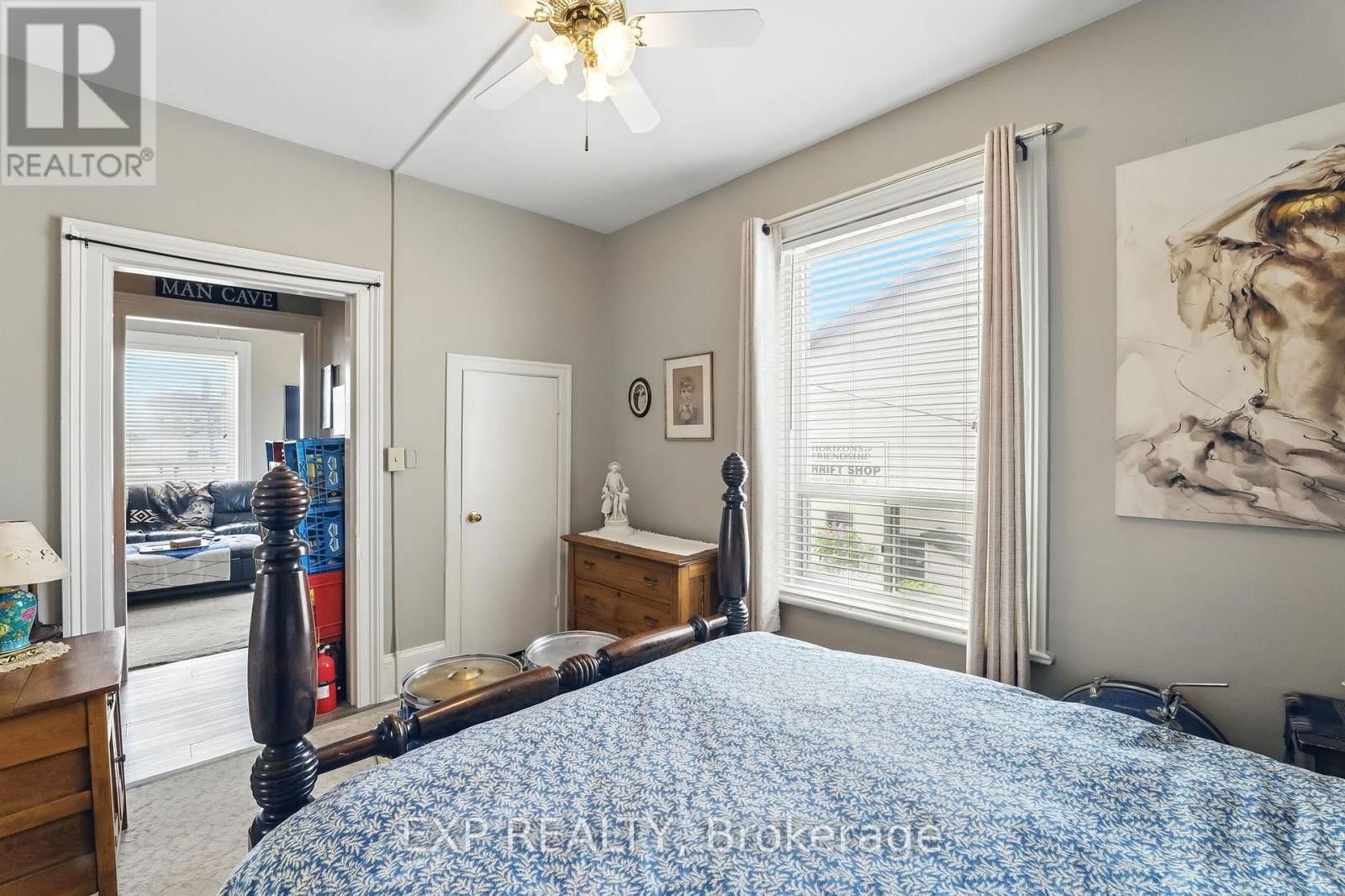 46 COVERT STREET Image 36