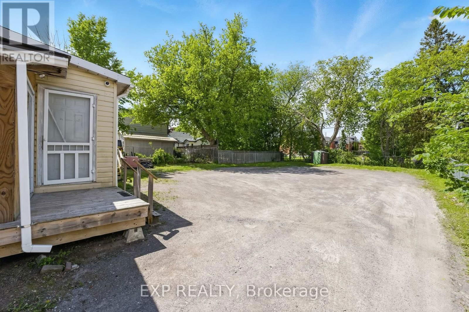 46 COVERT STREET Image 40