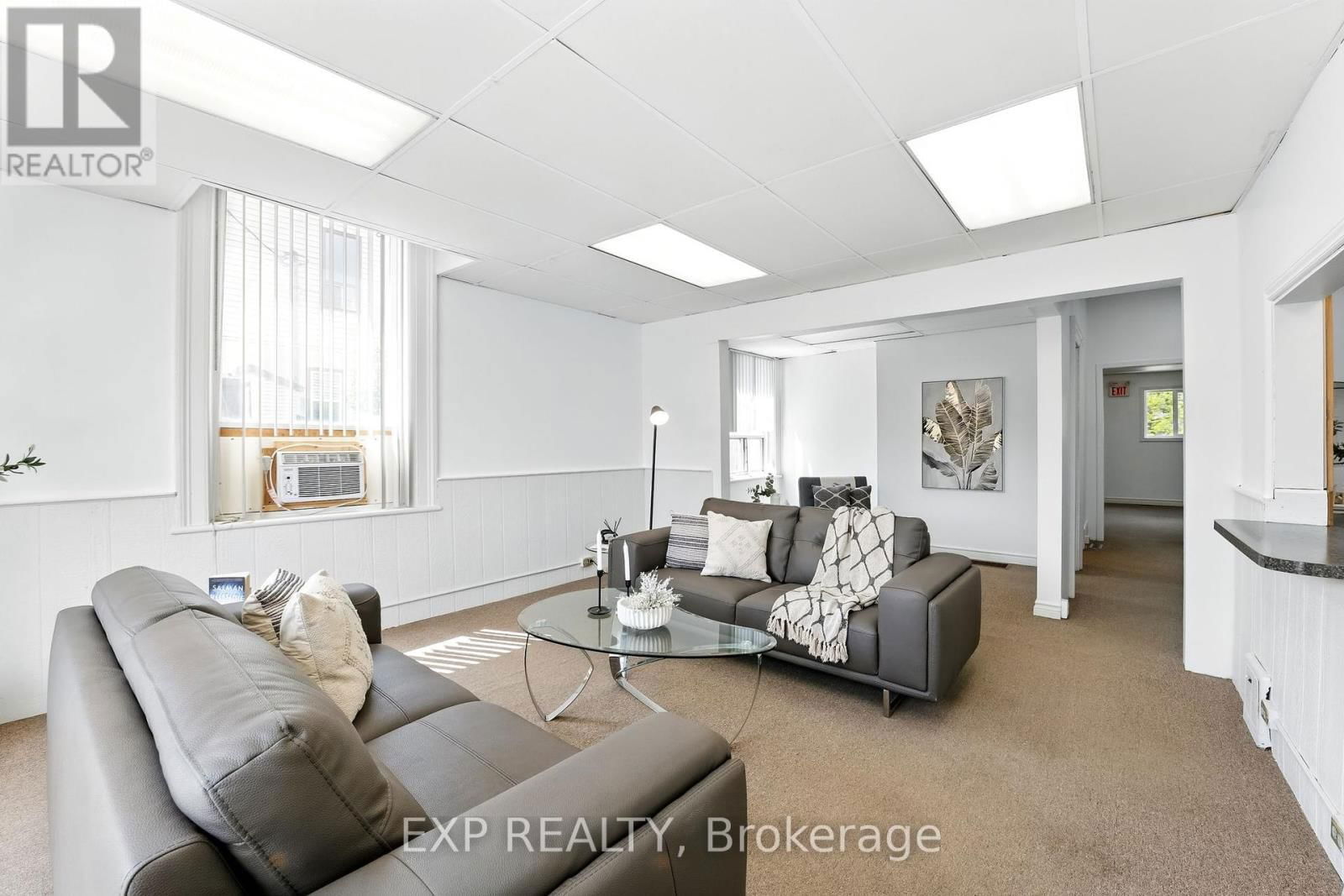 46 COVERT STREET Image 8
