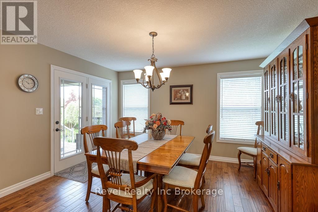 165 JUNO CRESCENT Image 19