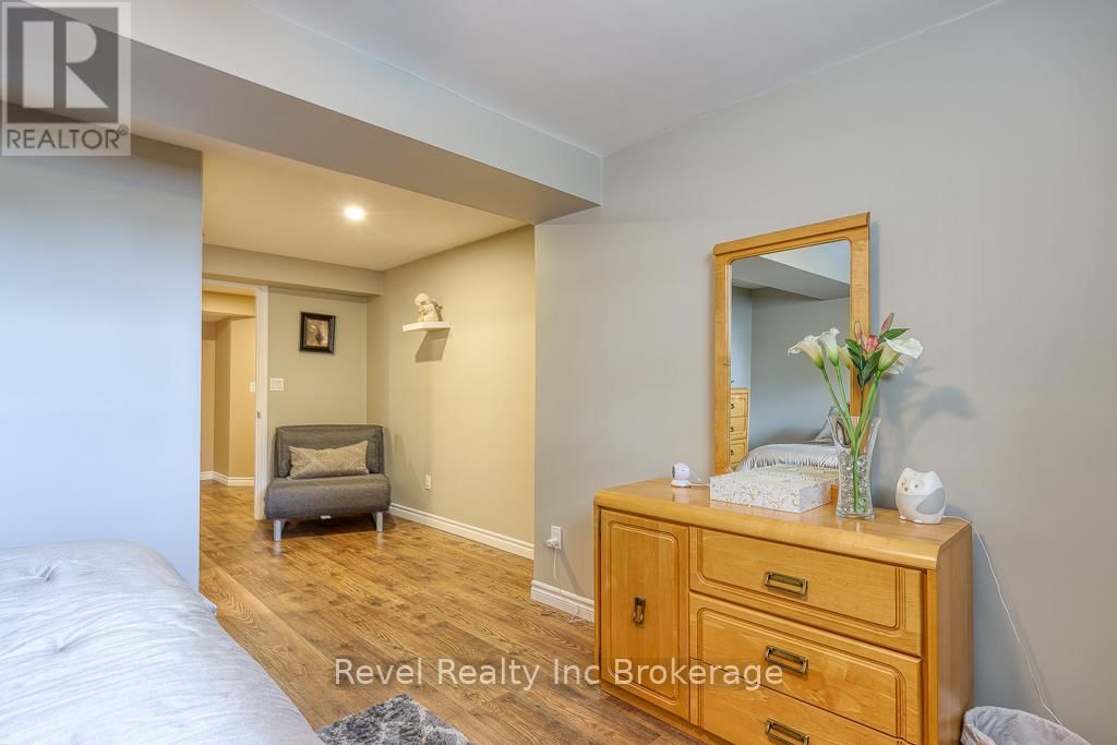 165 JUNO CRESCENT Image 27