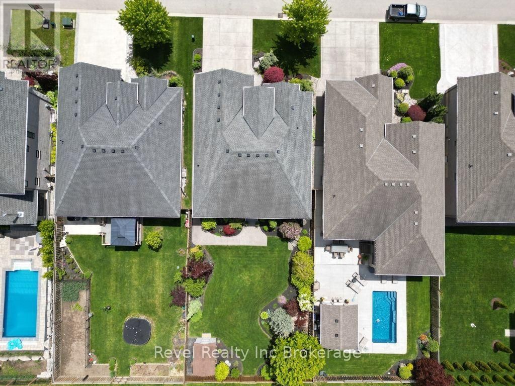 165 JUNO CRESCENT Image 3