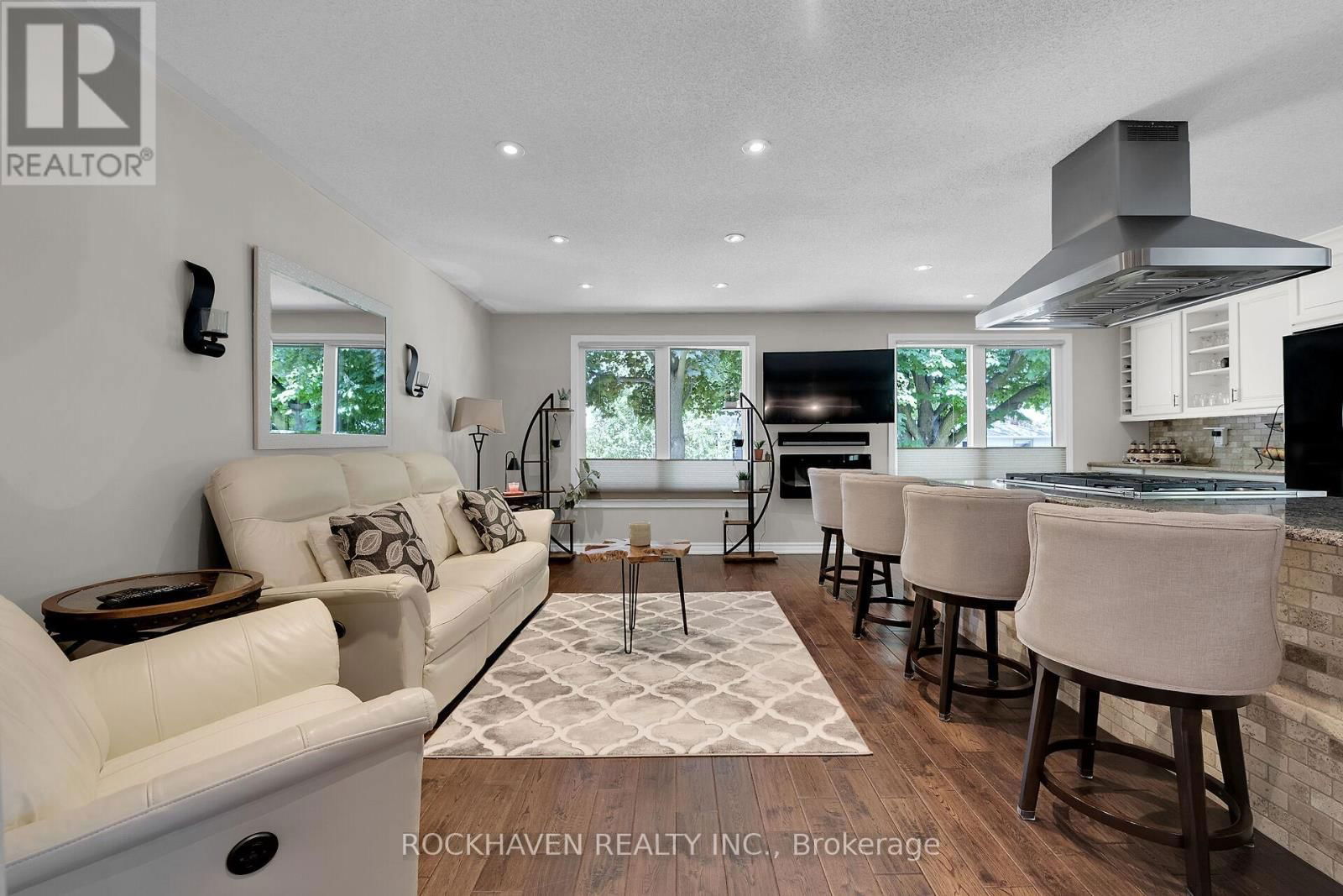 22 NELSON STREET Image 14