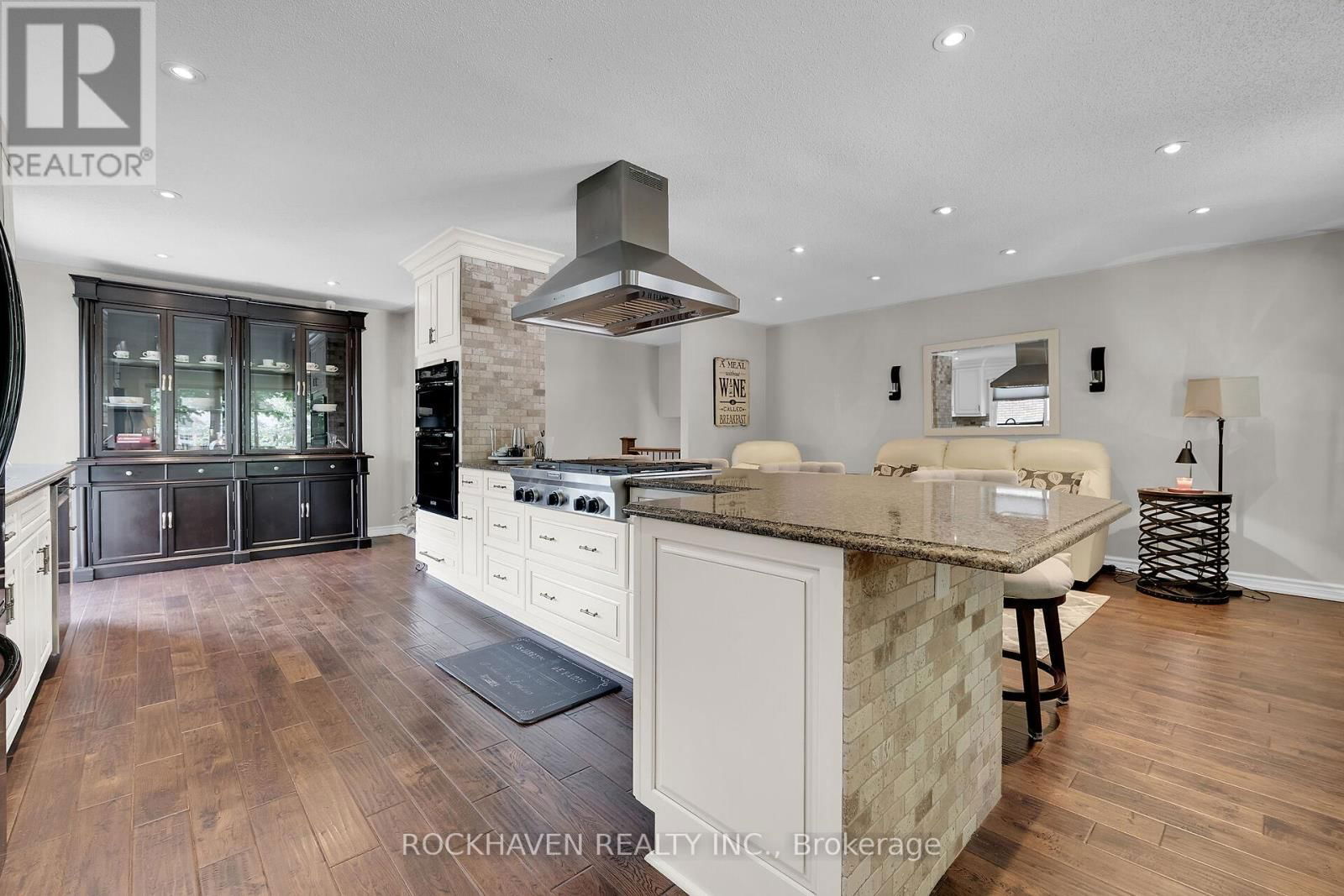 22 NELSON STREET Image 8