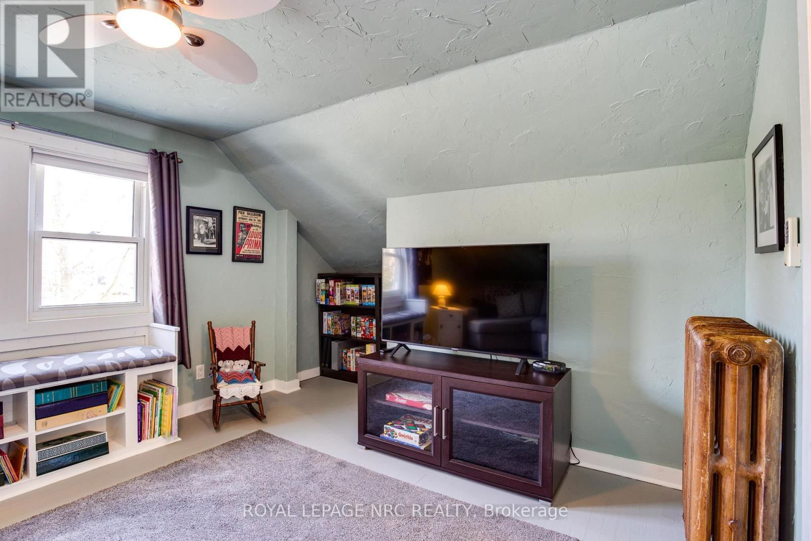 457 NORTH MILL STREET Image 16