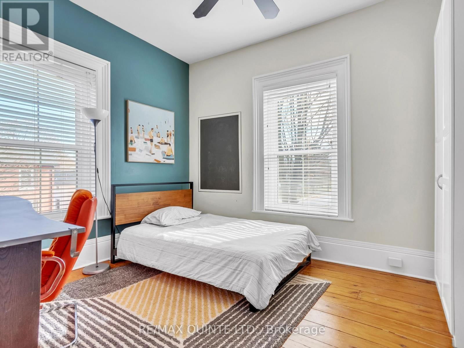 246 CHARLES STREET Image 24