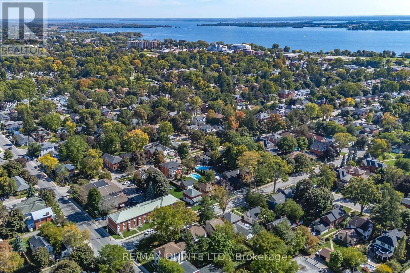 246 CHARLES STREET Image 33