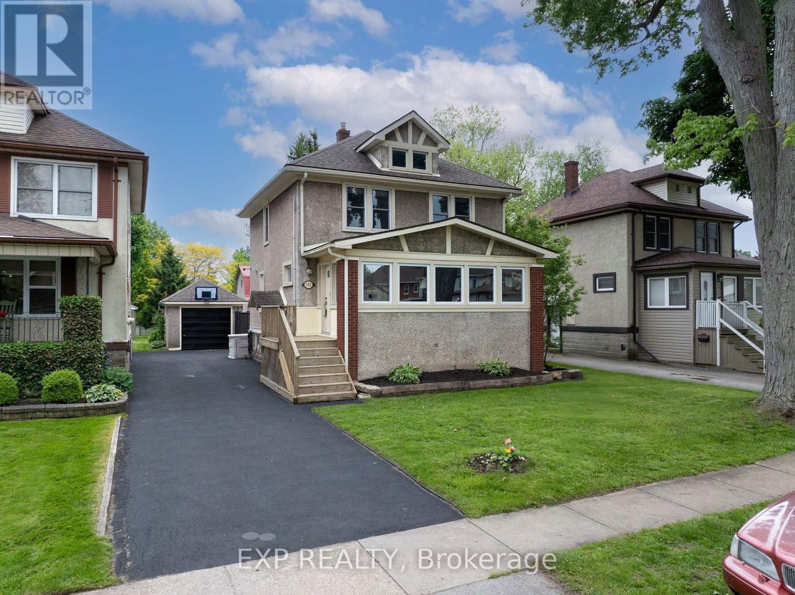 302 STANLEY STREET Image 36