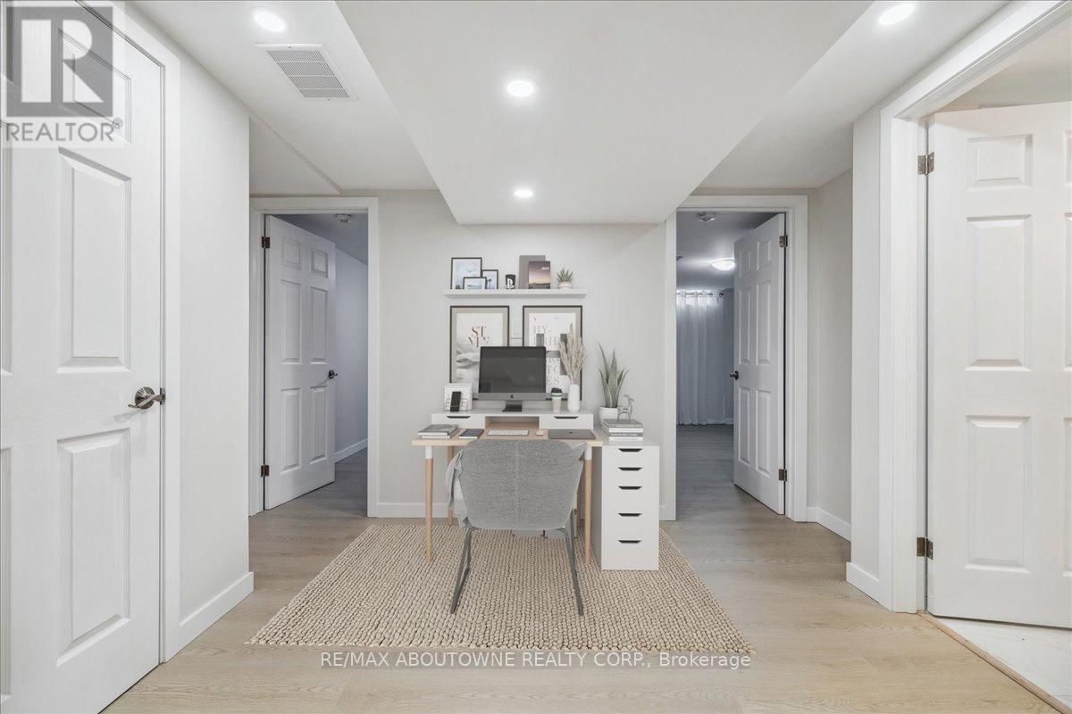 7 DIANNE DRIVE Image 13