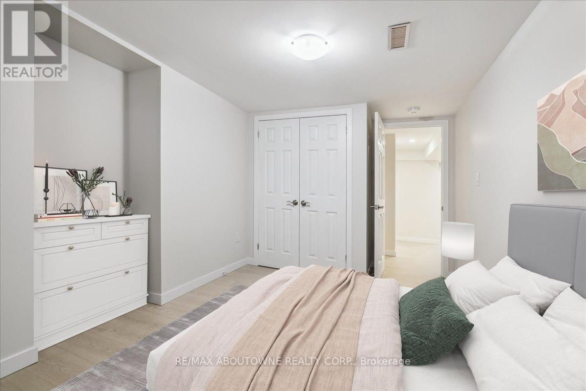 7 DIANNE DRIVE Image 18