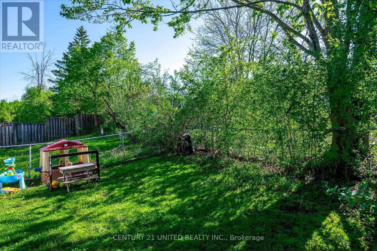 2032 WALKER AVENUE Image 25