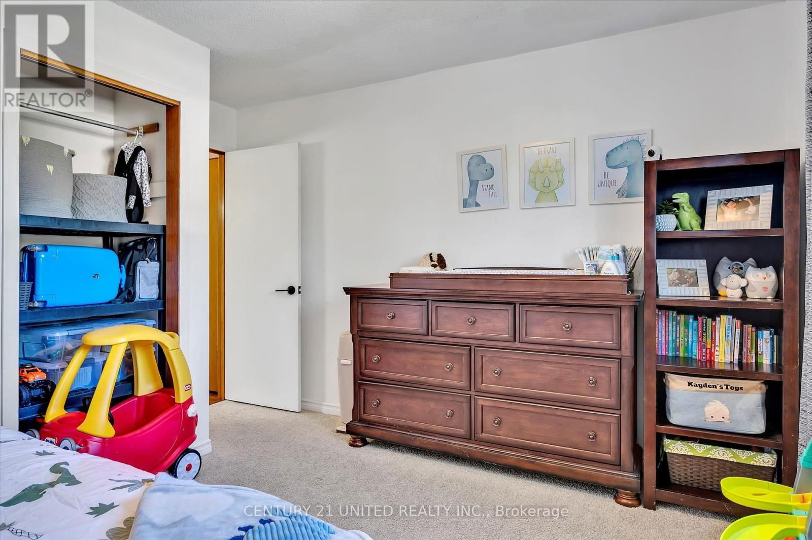 2032 WALKER AVENUE Image 37
