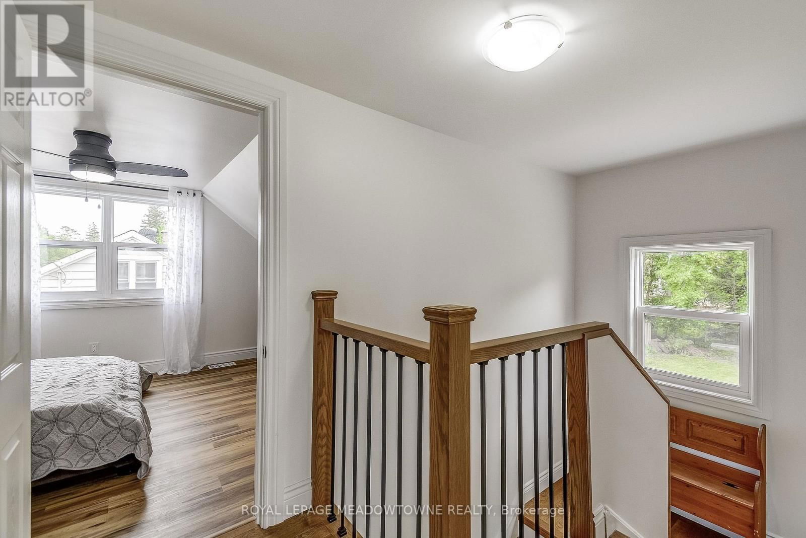 595 WOODSIDE STREET Image 21
