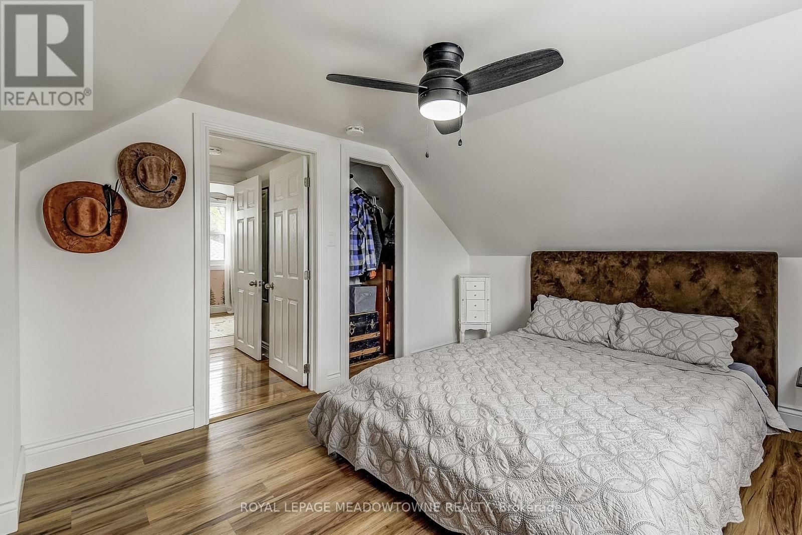 595 WOODSIDE STREET Image 23