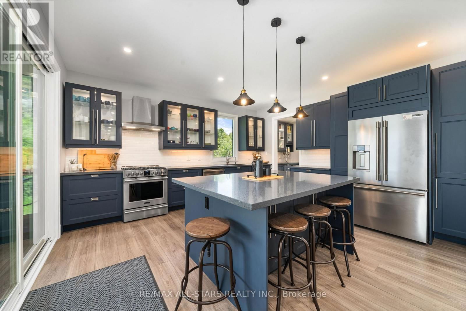 15 BERRY LANE Image 14