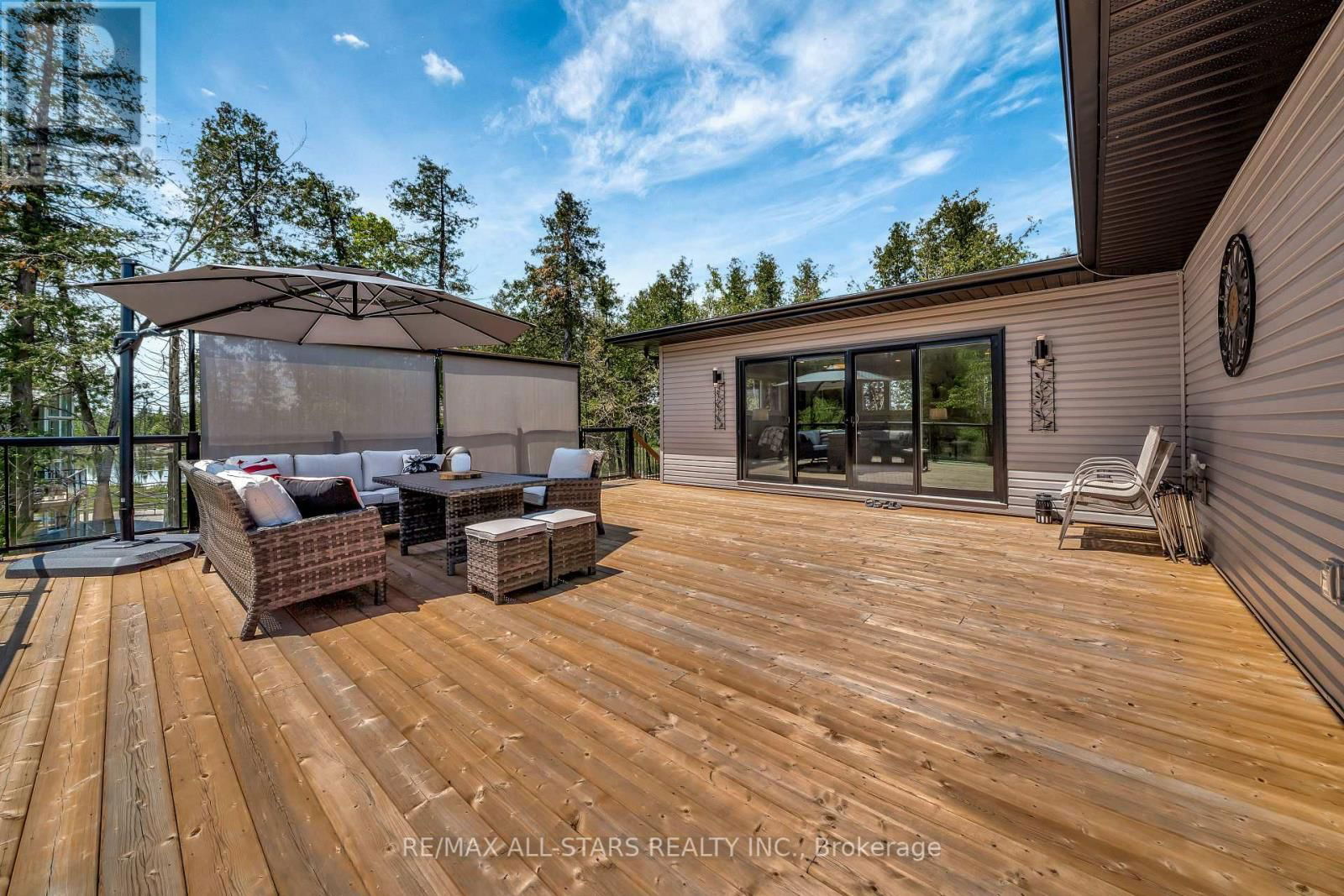 15 BERRY LANE Image 31