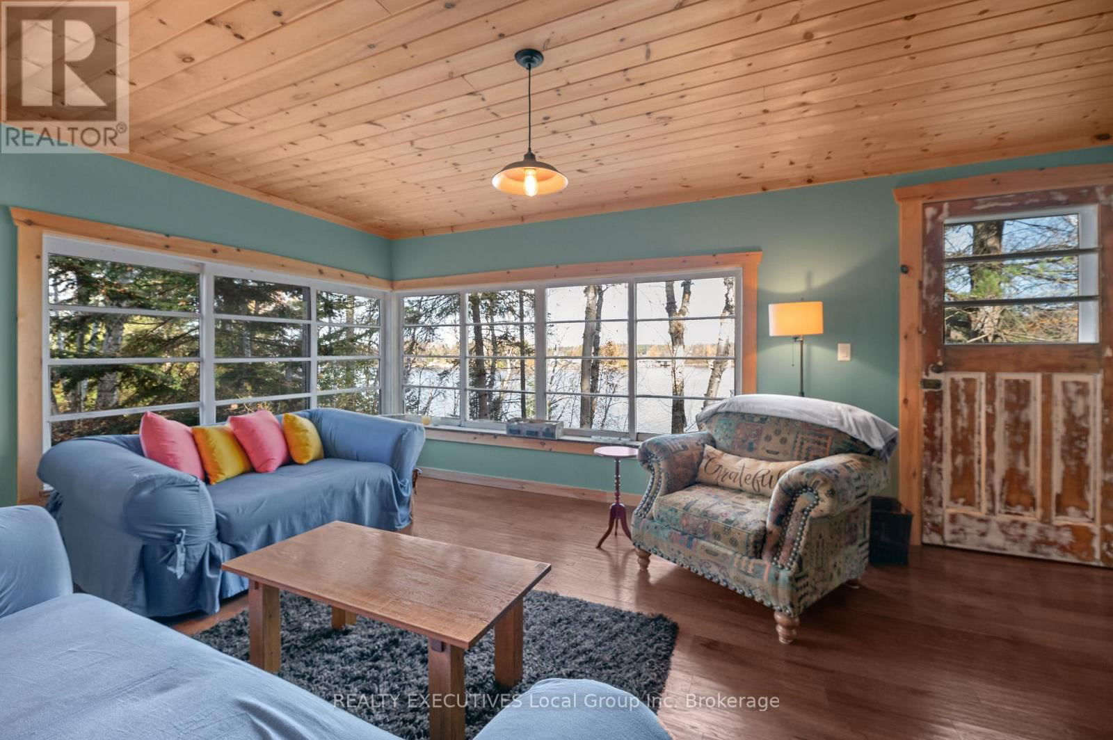 137B PEBBLE BEACH DRIVE Image 17