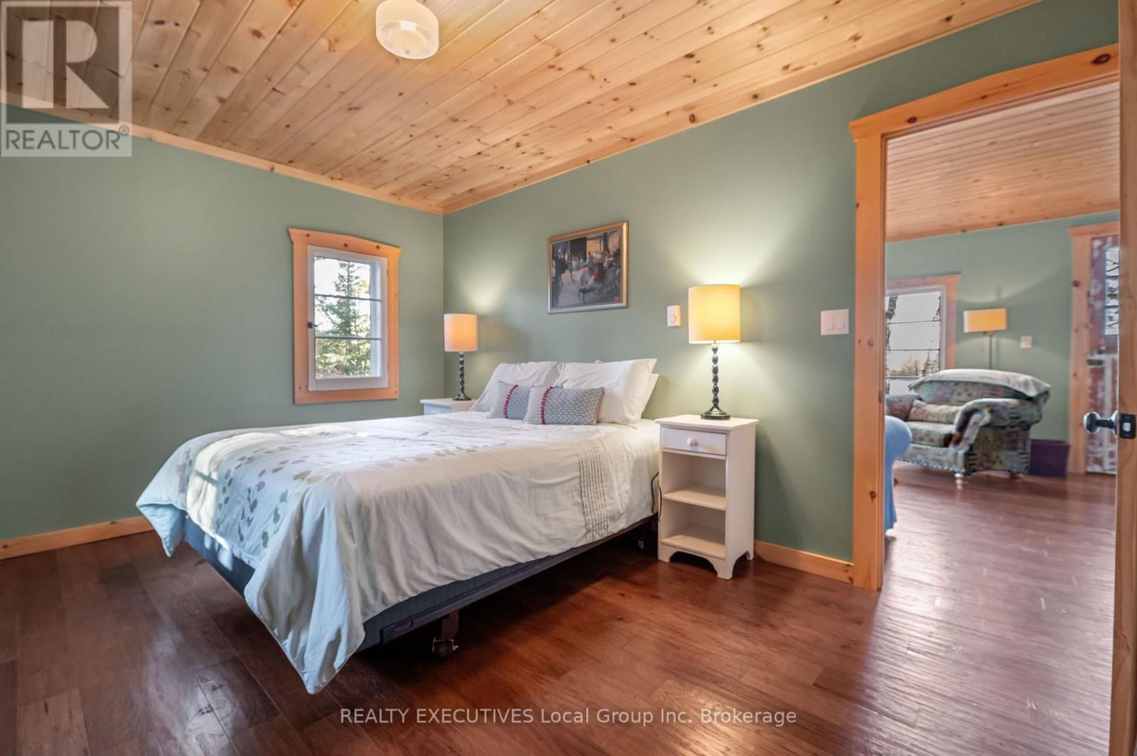137B PEBBLE BEACH DRIVE Image 22